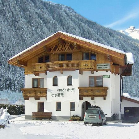 Flat With Sep Entrance On Ground Floor In Neustift Apartment Neustift im Stubaital Exterior photo